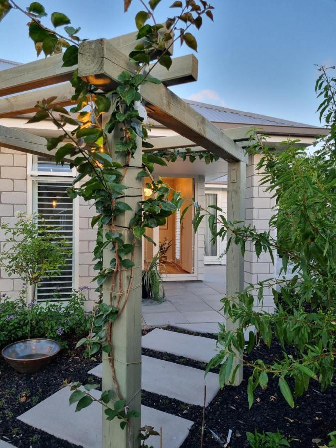 Omokoroa Golfers Retreat - B&B Extérieur photo